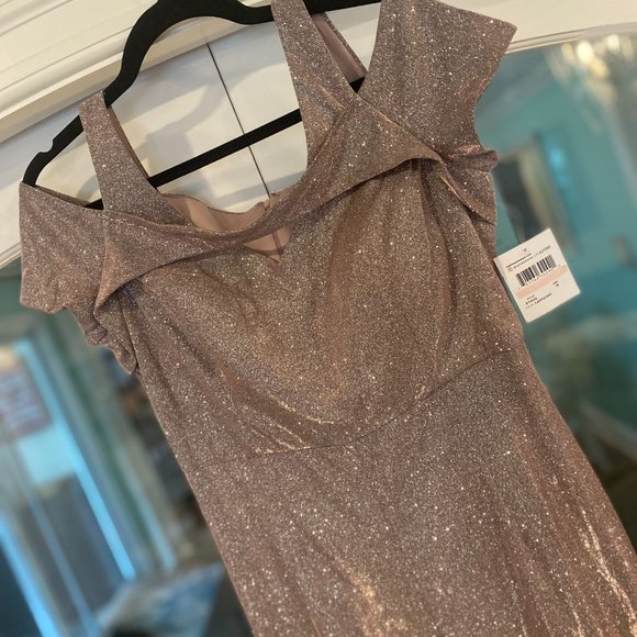 Shimmer jumpsuit - shine for New Year's Eve, Holiday and Wedding celebrations - Picture 14 of 14